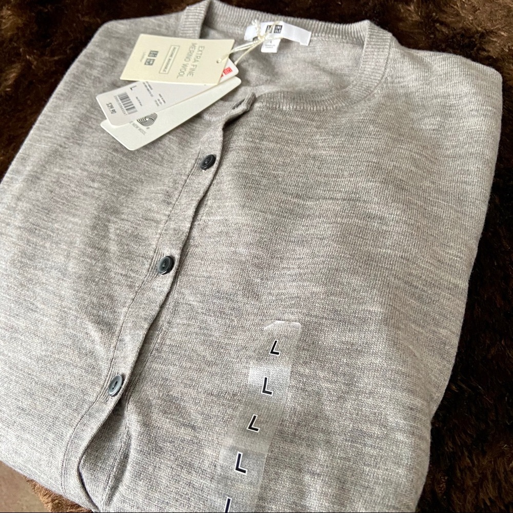 Gray Cardigan 🤍